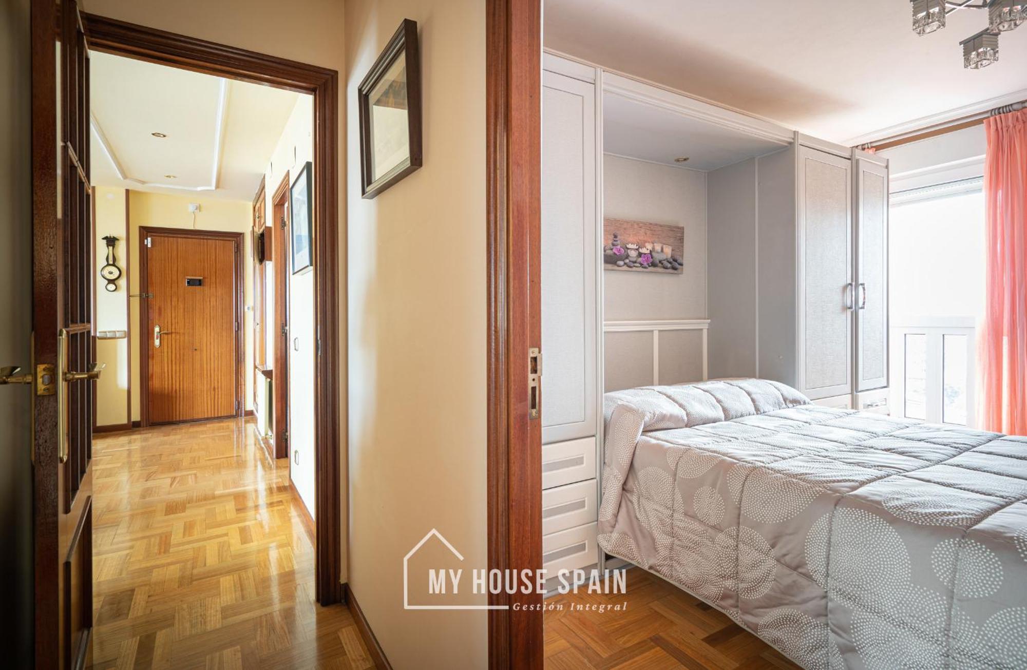 Myhousespain - Amplio Apartamento Con Vistas En Pleno Centro Gijón Exterior foto