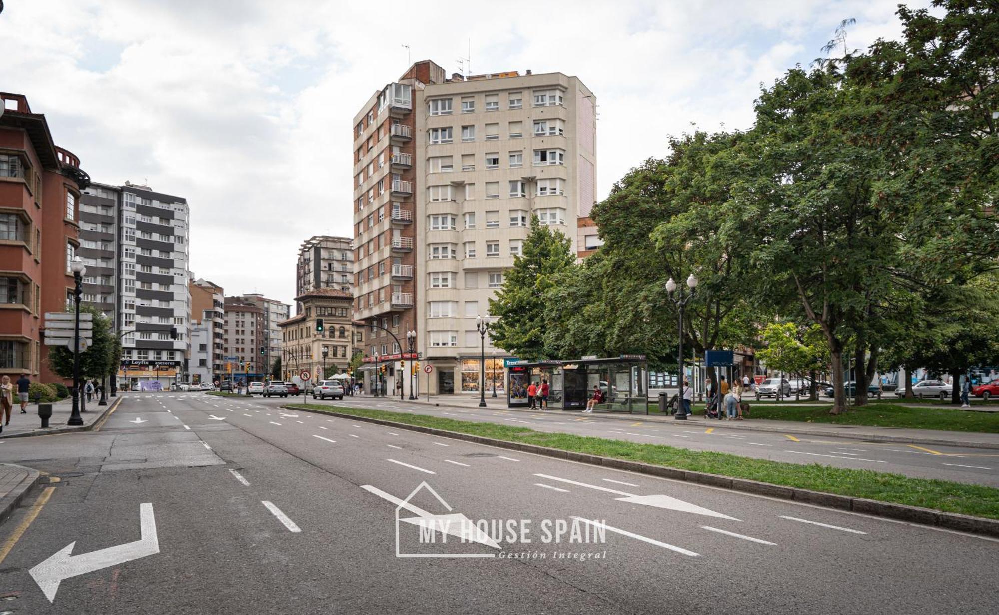 Myhousespain - Amplio Apartamento Con Vistas En Pleno Centro Gijón Exterior foto