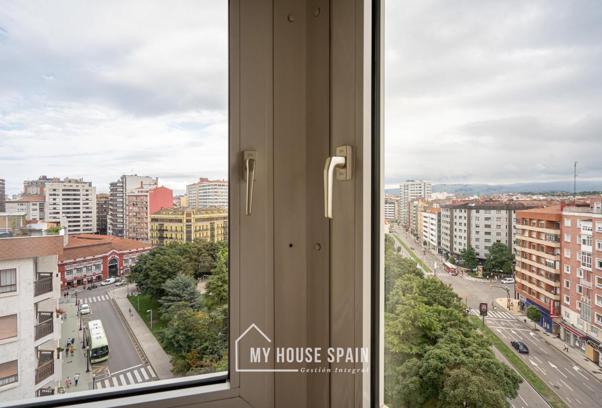 Myhousespain - Amplio Apartamento Con Vistas En Pleno Centro Gijón Exterior foto